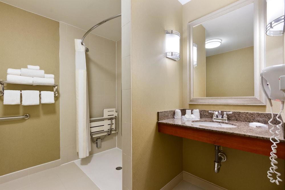 Hilton Garden Inn Houston/Clear Lake Nasa Webster Dış mekan fotoğraf