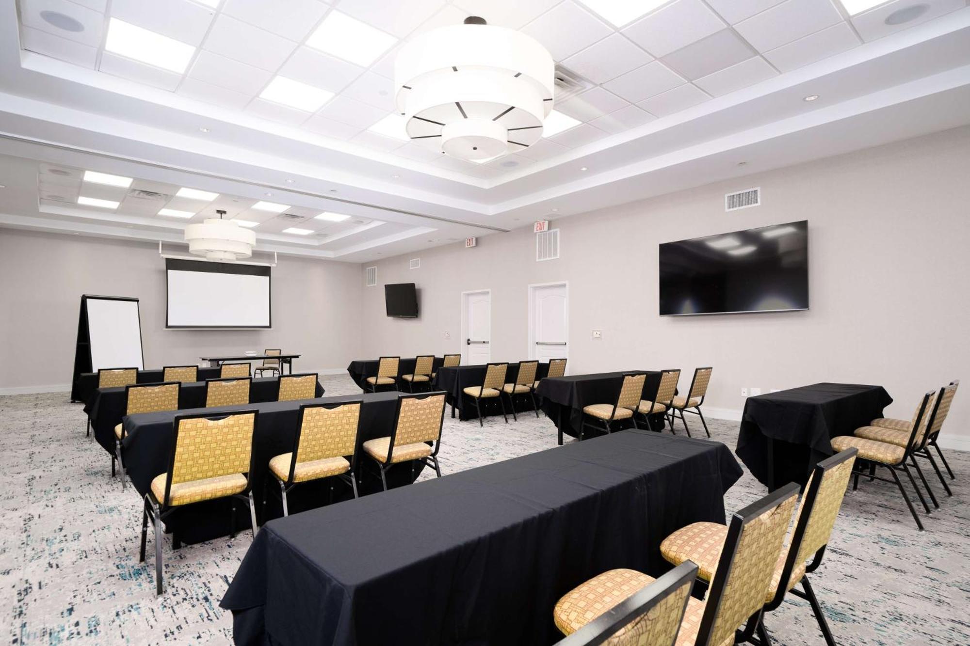 Hilton Garden Inn Houston/Clear Lake Nasa Webster Dış mekan fotoğraf